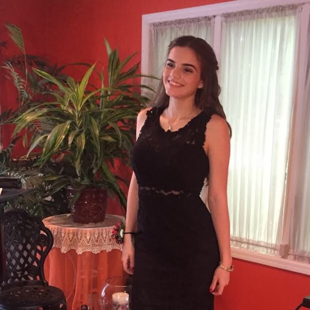 Meet your Posher, Victoria